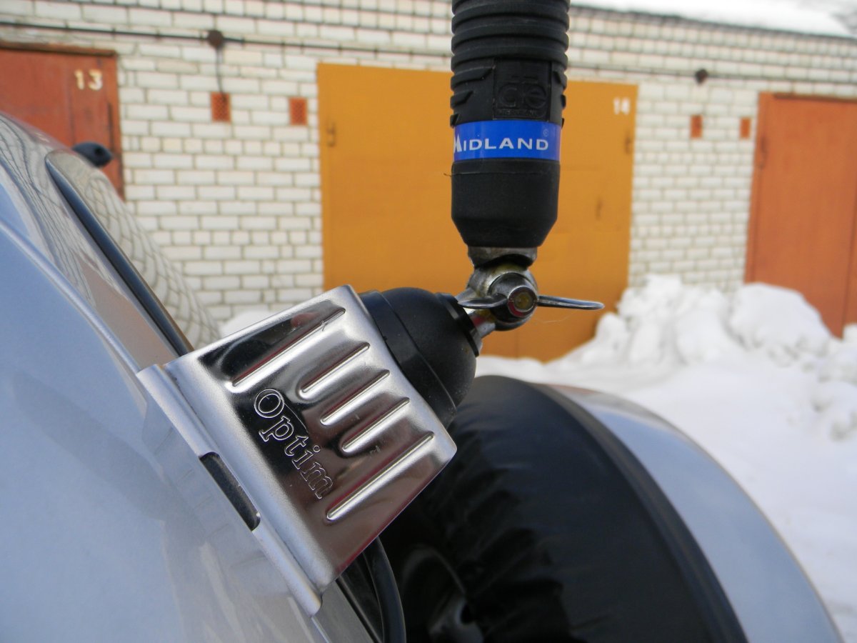 Кронштейн си би антенны Нива Шевроле