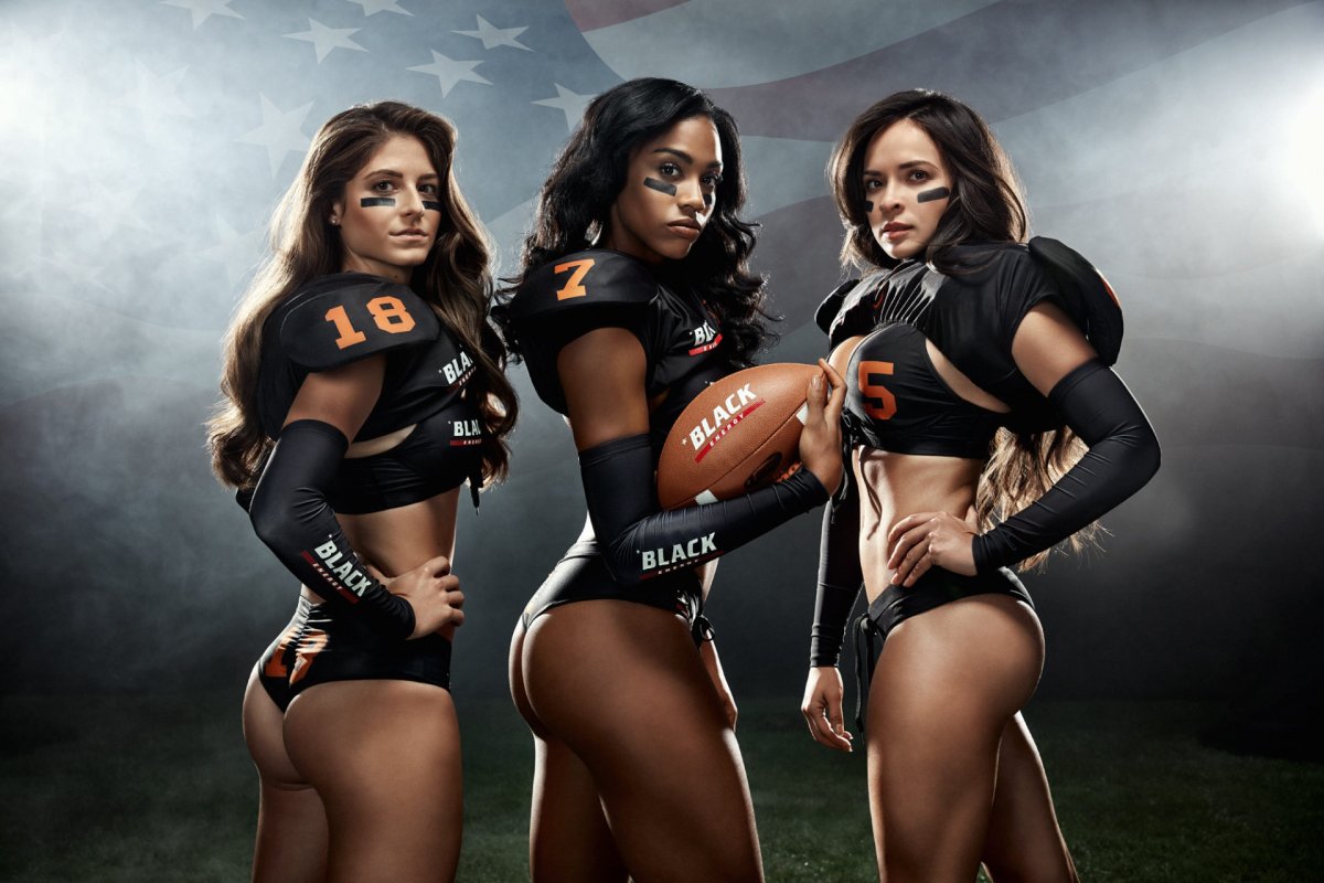 LFL американский женский футбол
