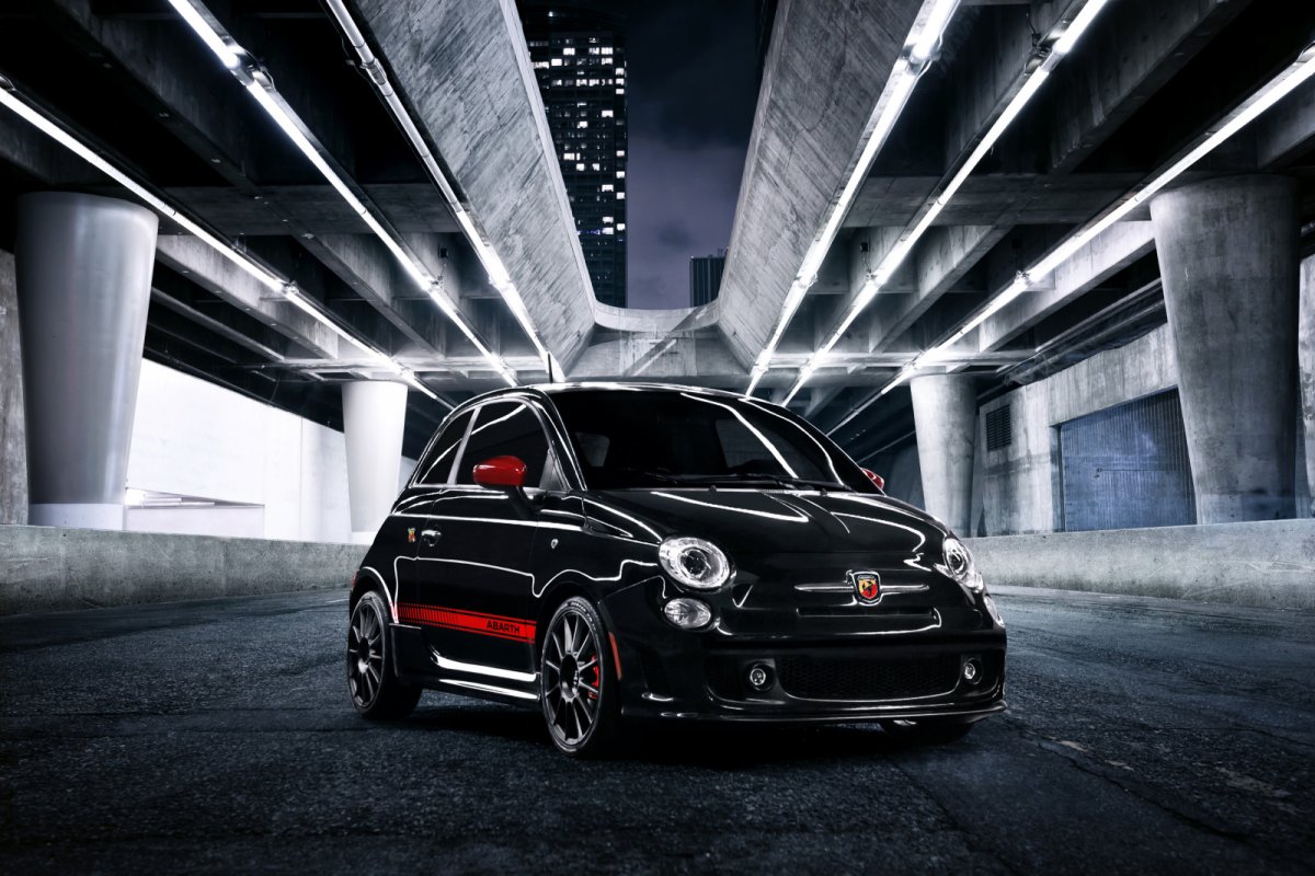 Fiat 500 Abarth Black