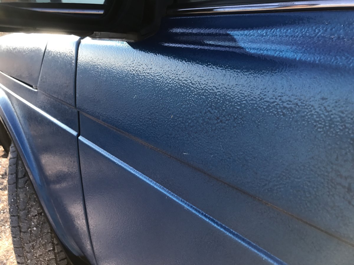 ВАЗ 2110 молотковая краска