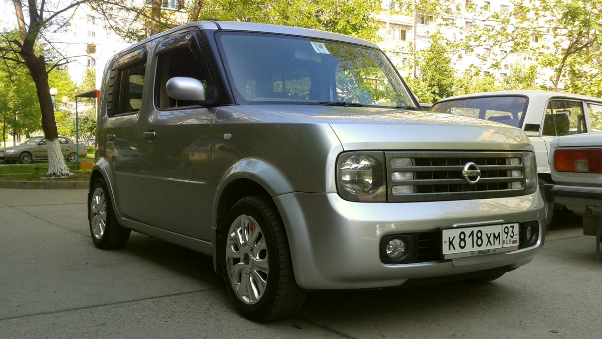 Nissan Cube 2003
