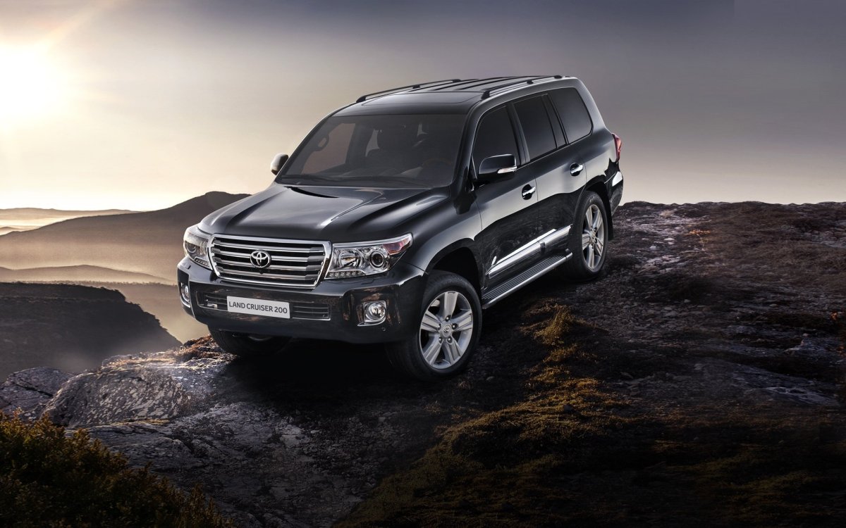 Новый Toyota Land Cruiser 200