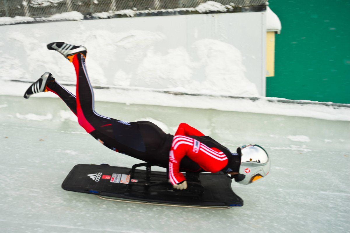 Спортивные сани для скелетона