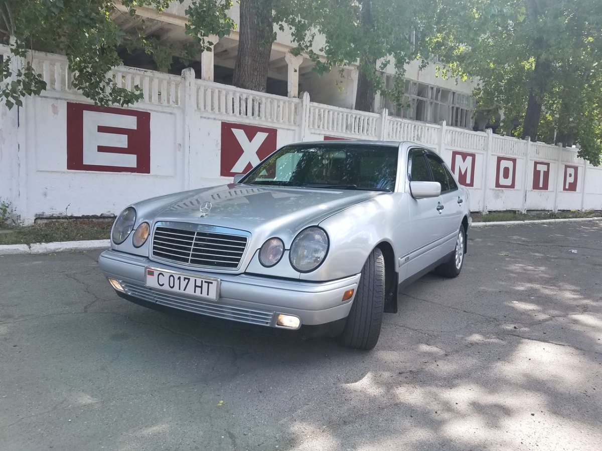 Авторынок ПМР Мерседес 211