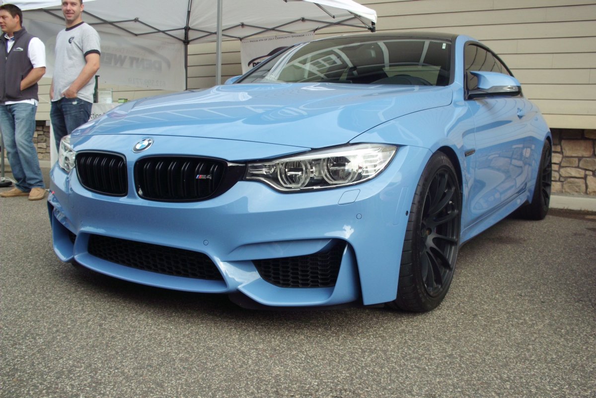 BMW m4 Blue