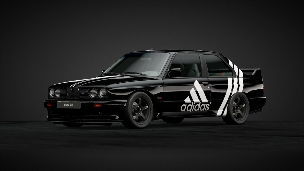 Adidas BMW