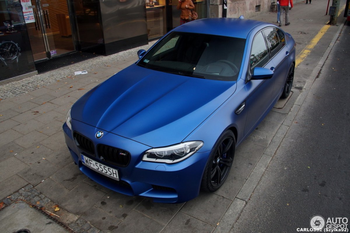 BMW f10 темно синий перламутр