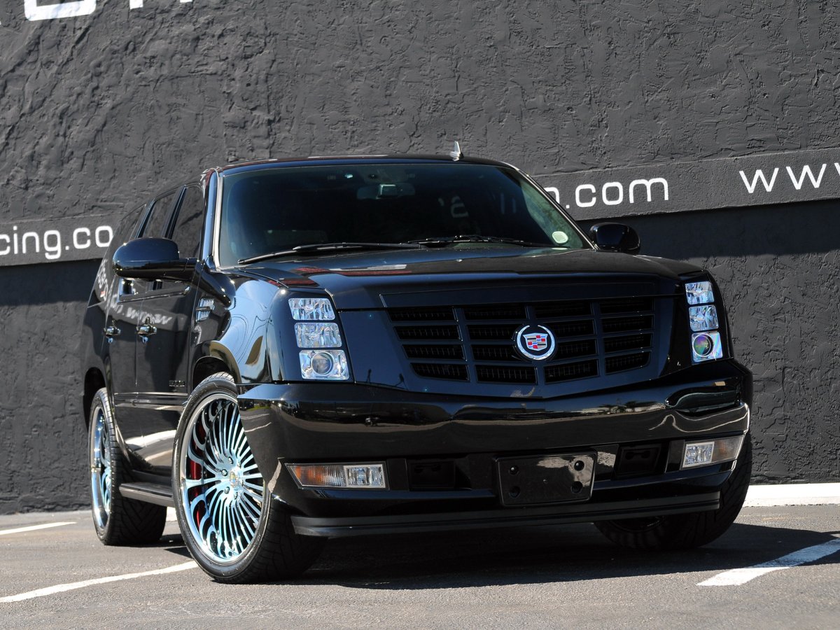 Cadillac Escalade 2012 Tuning