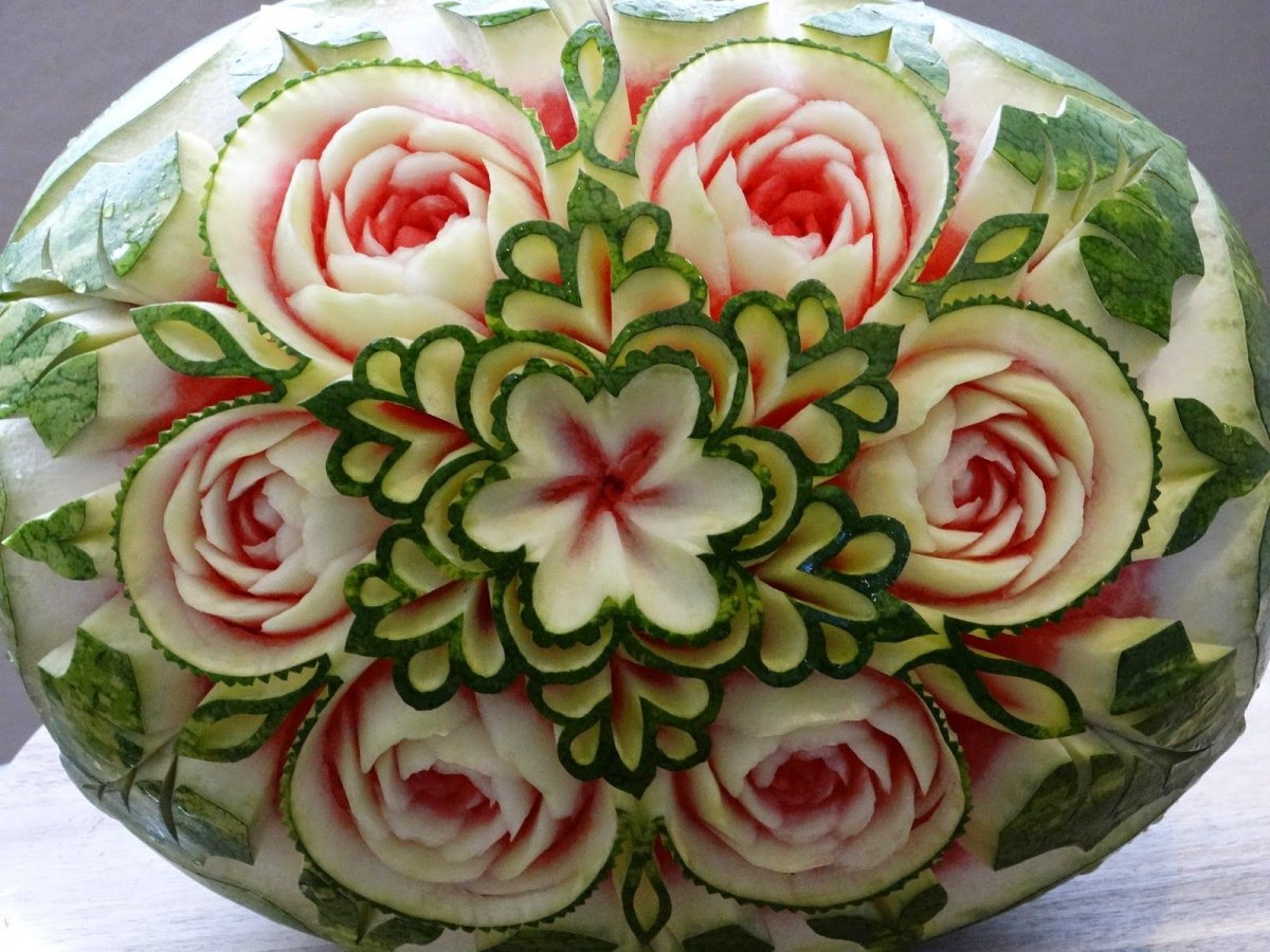 Карвинг из арбуза