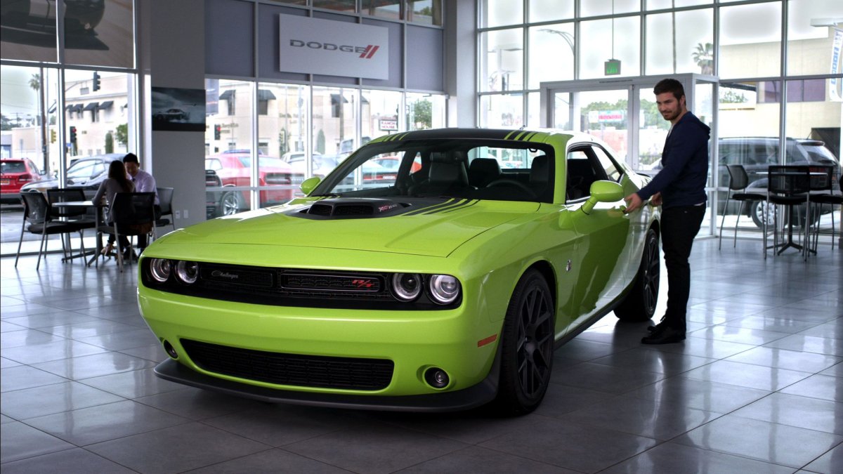Dodge Challenger Форсаж