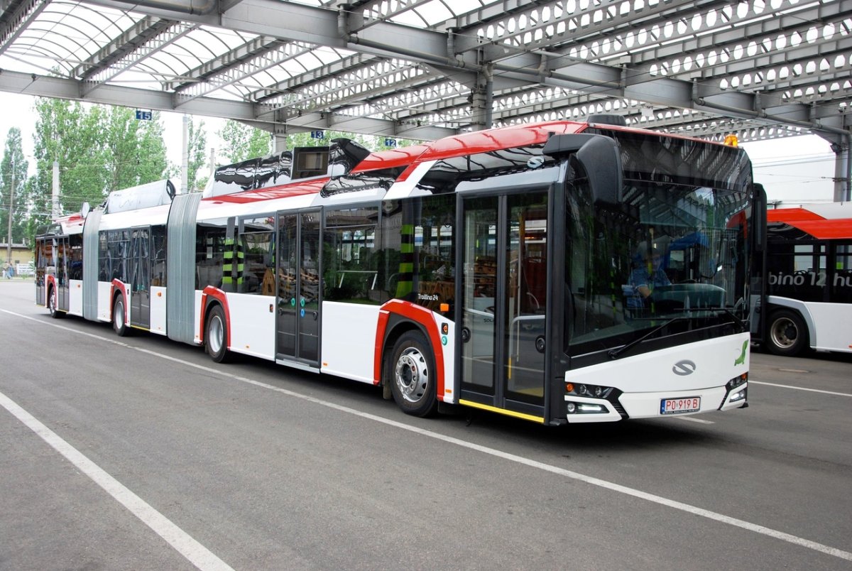Троллейбус Solaris Trollino 24