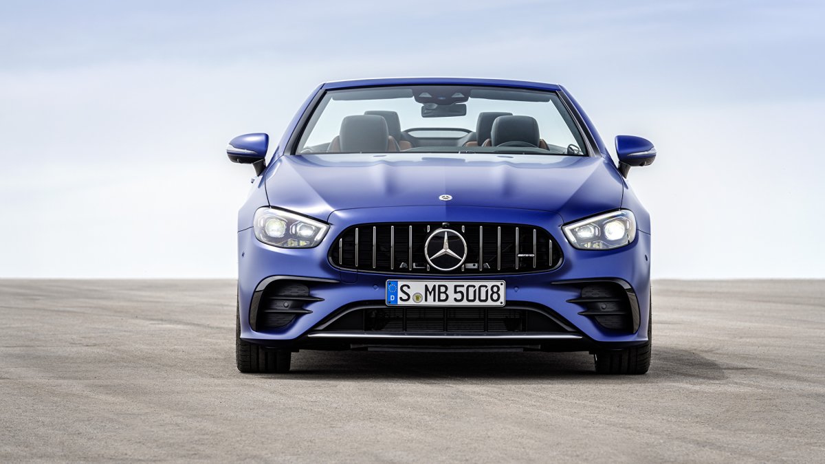 Mercedes Benz 2020 года