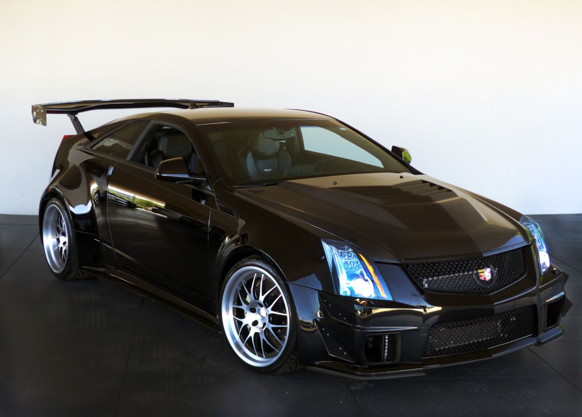 Cadillac CTS V 2011
