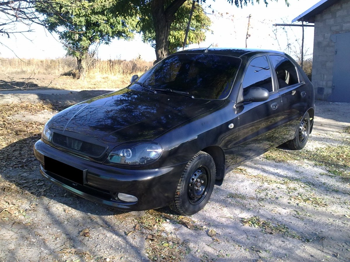 Chevrolet lanos Black