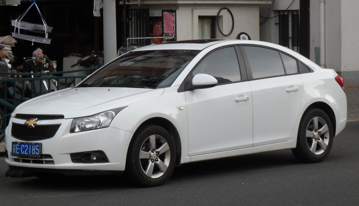 Chevrolet Cruze j400