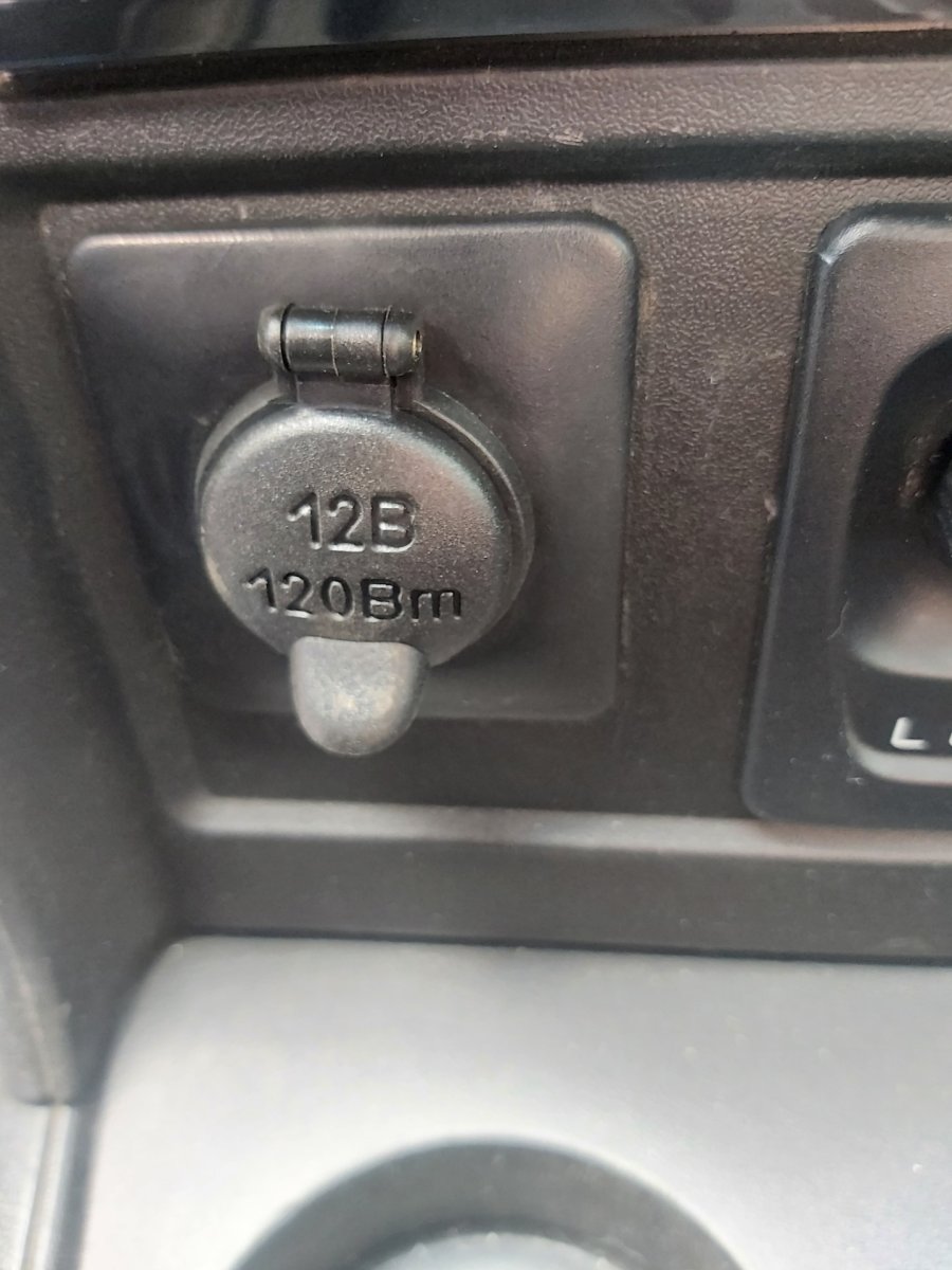 Обнинск Биби зарядное устройство телефона в штатное гнездо на Гранта.