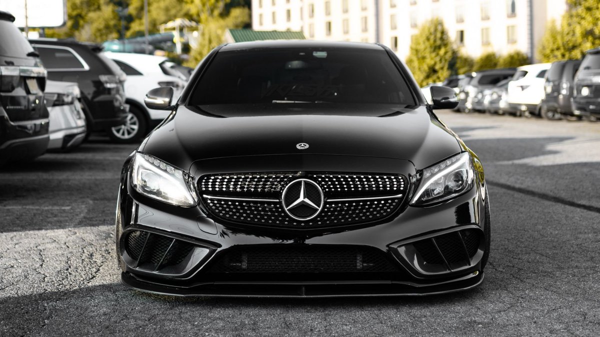 Mercedes черный