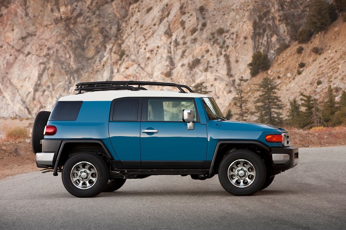 Toyota FJ Cruiser 2012