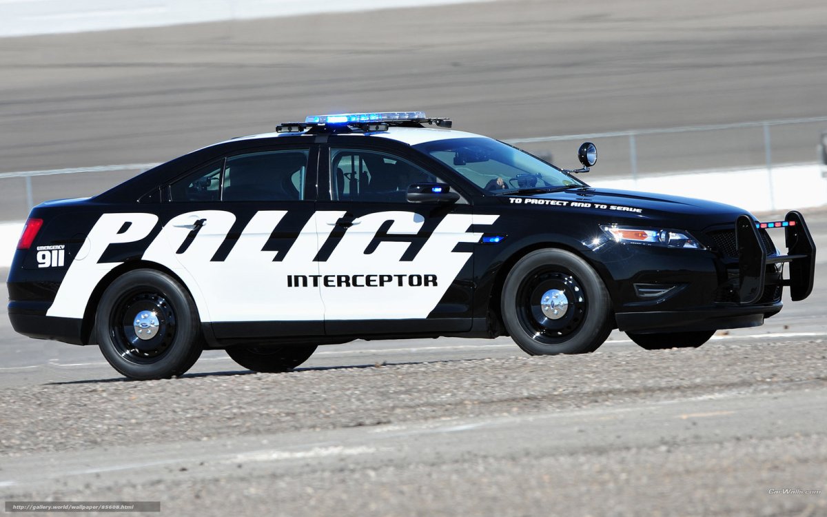 Ford Police Interceptor sedan 2010