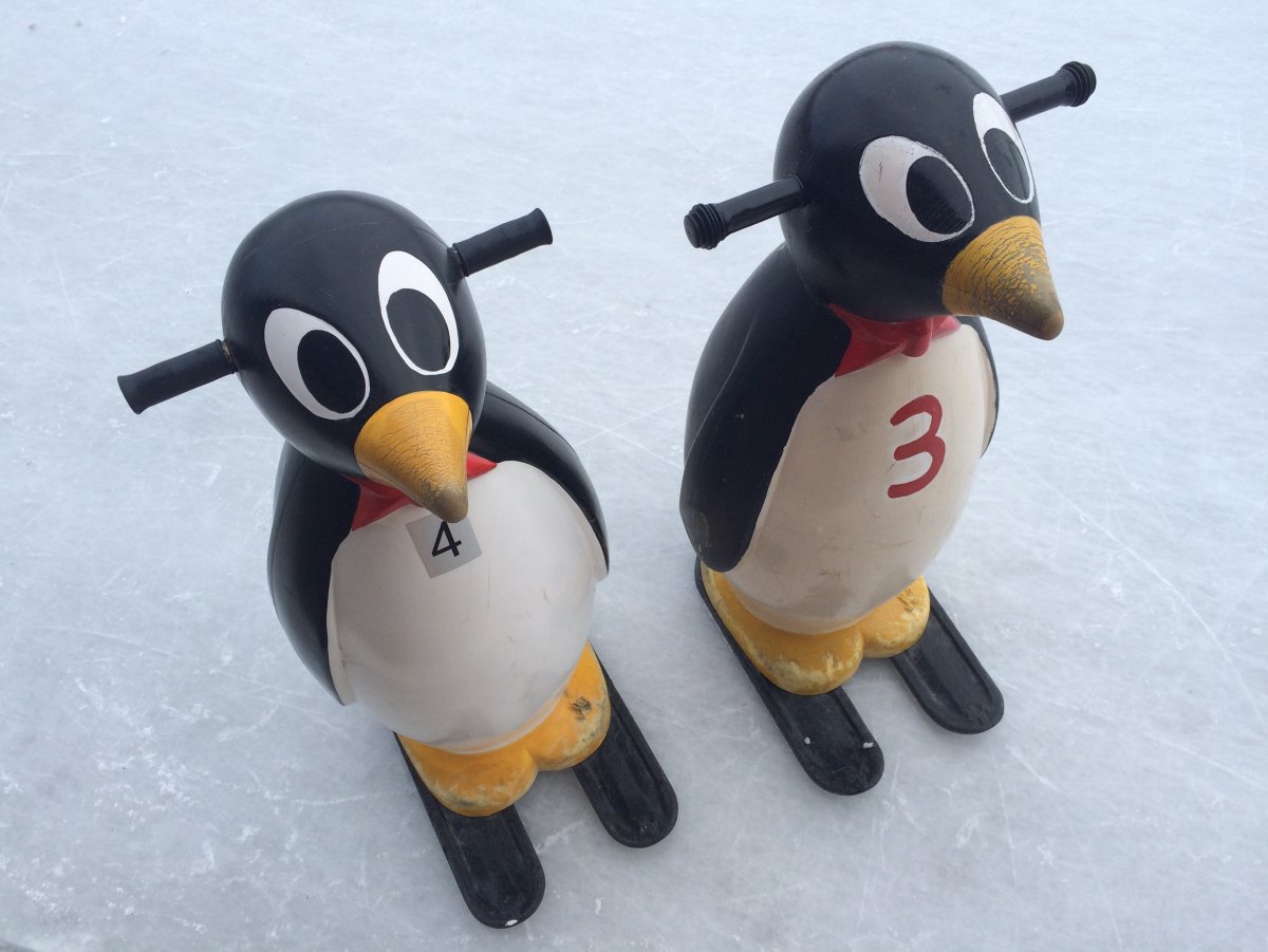 Пингвин для катания на коньках