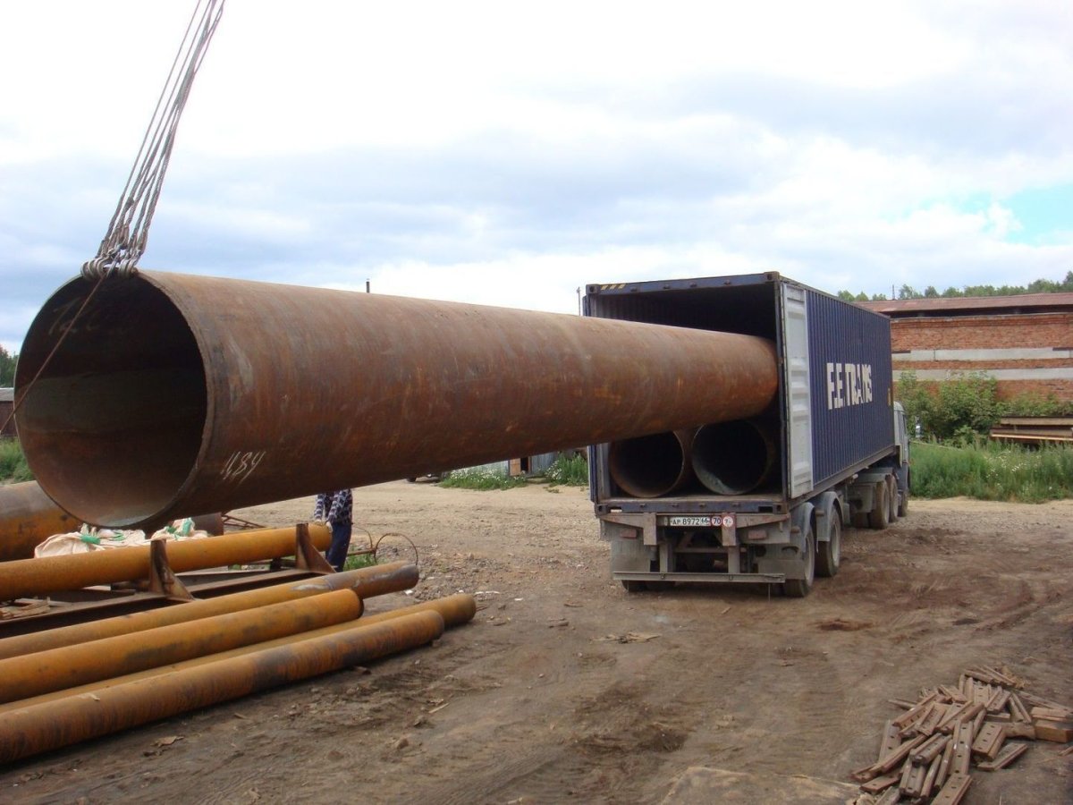 Перевозка 820 трубы на ложементах