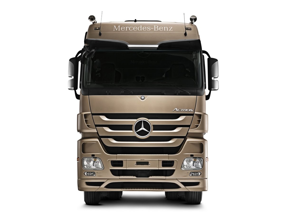 Mercedes Actros 2546