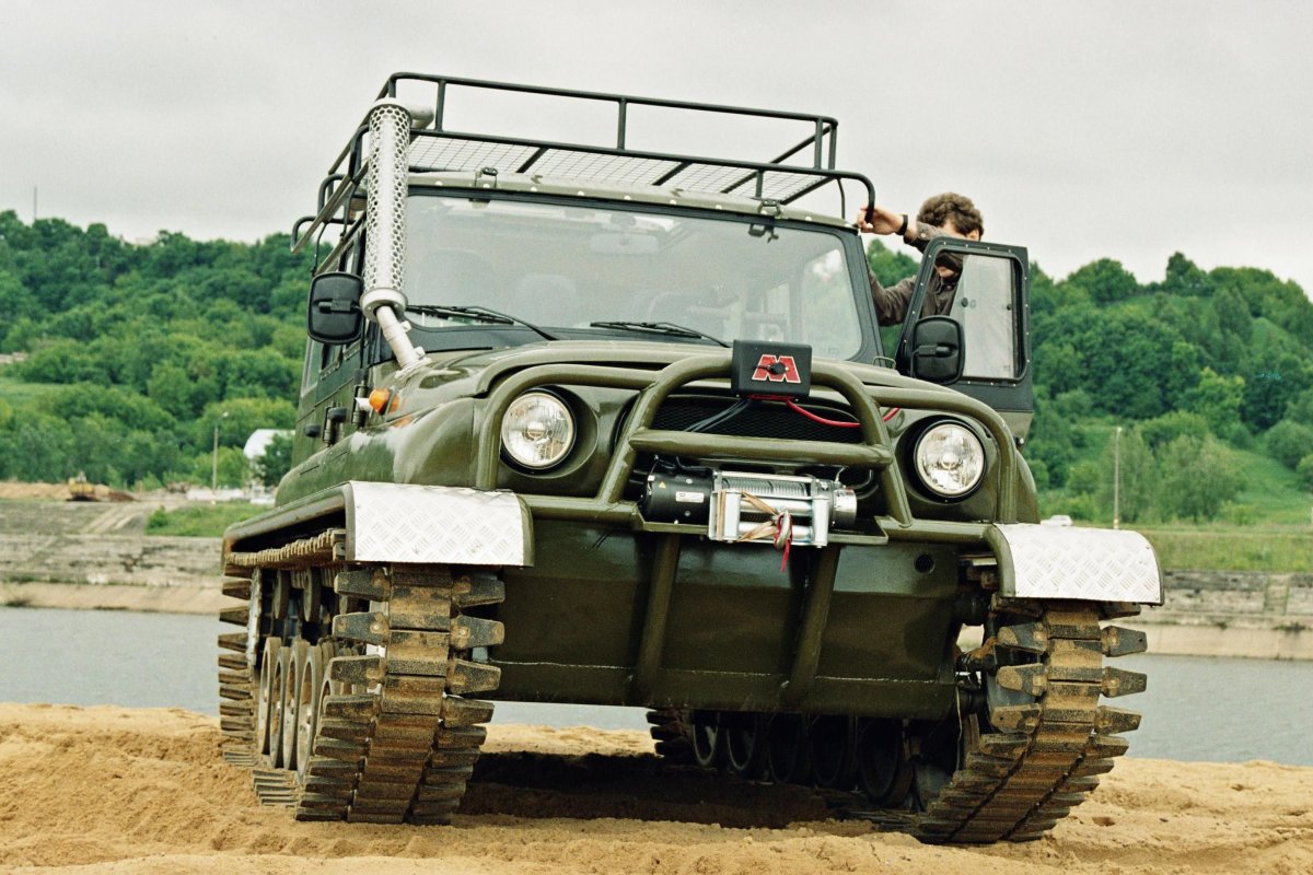 УАЗ ЗВМ-2410 «Ухтыш»