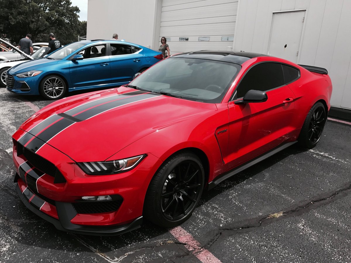 Mustang gt DEBERTI Design