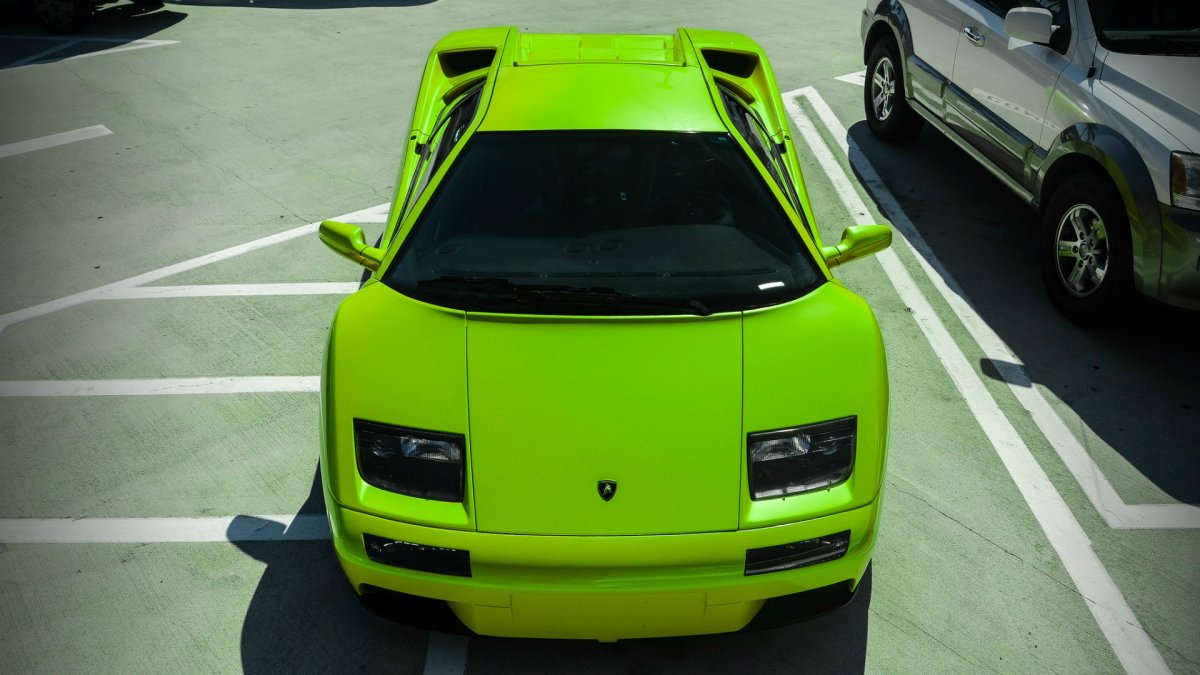 Lamborghini Diablo Green