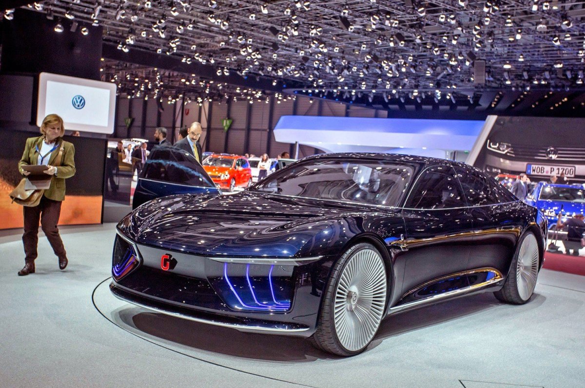 Концепт кары Italdesign