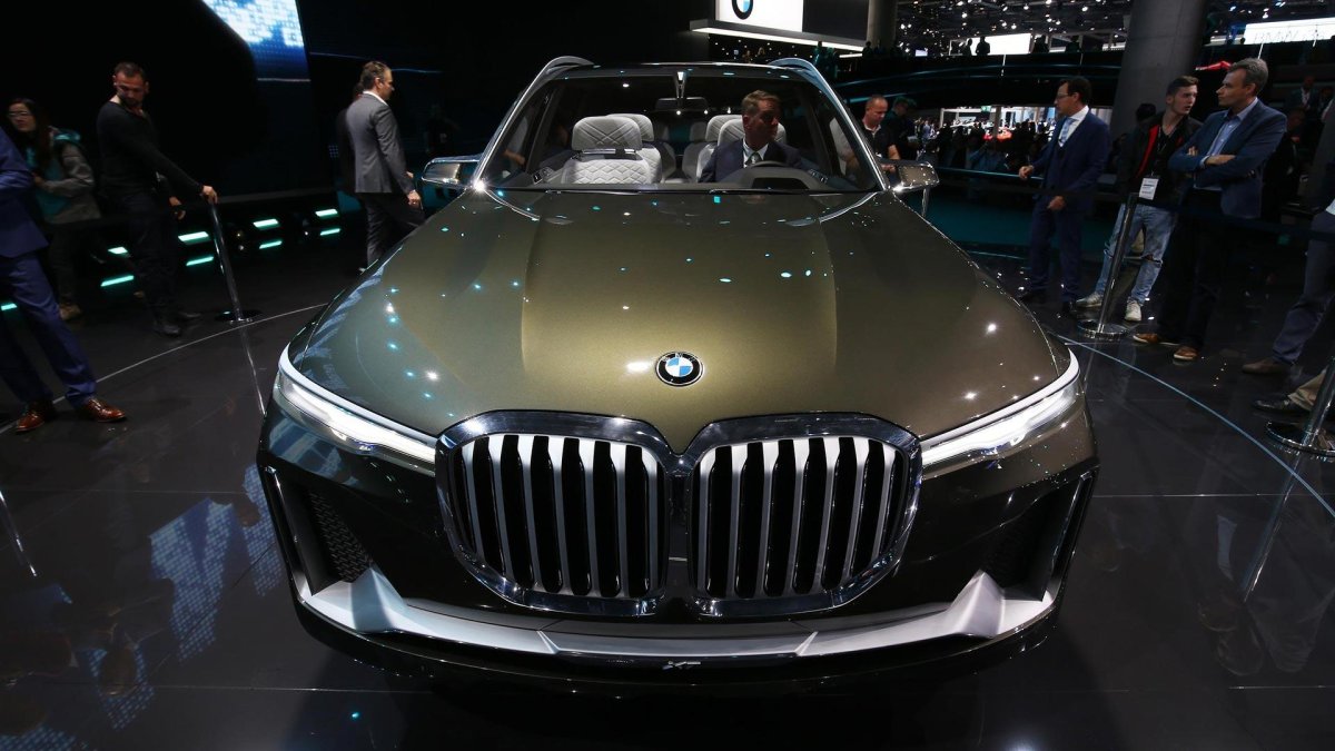 BMW x8 2018