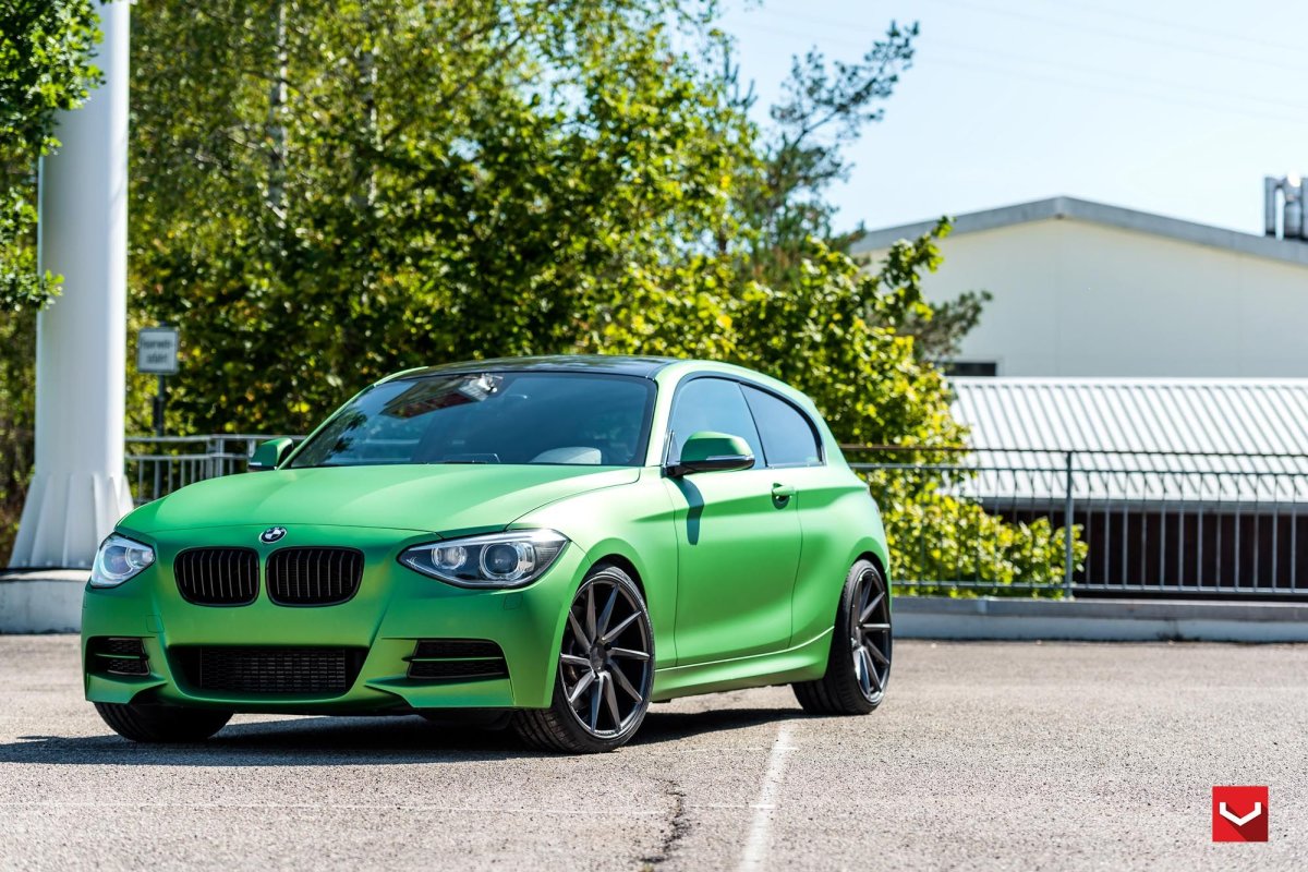 BMW 428i зеленая матовая
