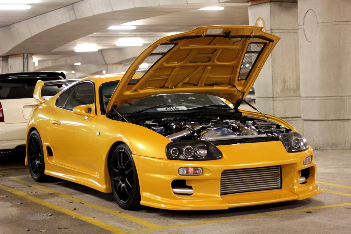 Toyota Supra тюнингованная