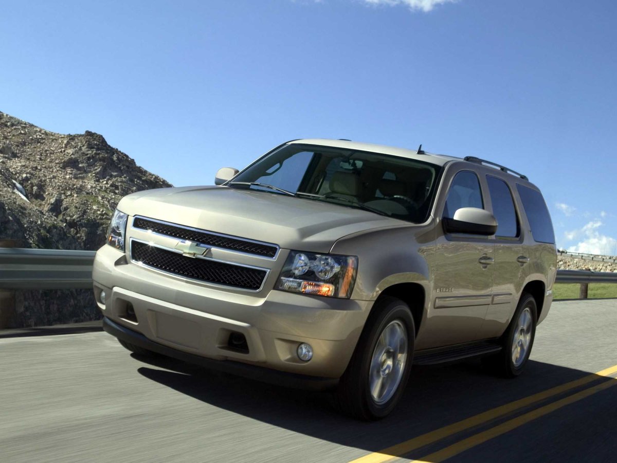 Chevrolet Tahoe III 2006-2014