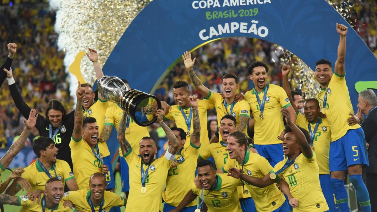 Сборная Бразилии пятикратный чемпион мира по футболу
