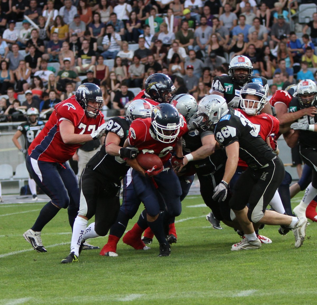 День американского футбола (American Football Day) — США