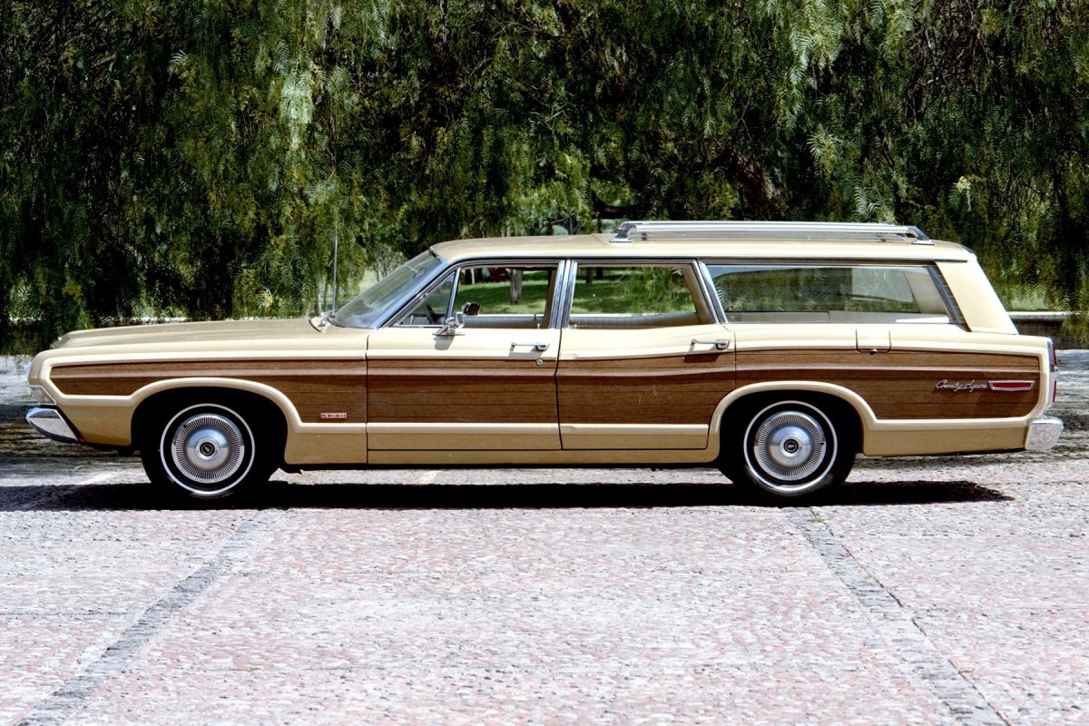Ford Ltd Station Wagon 1975