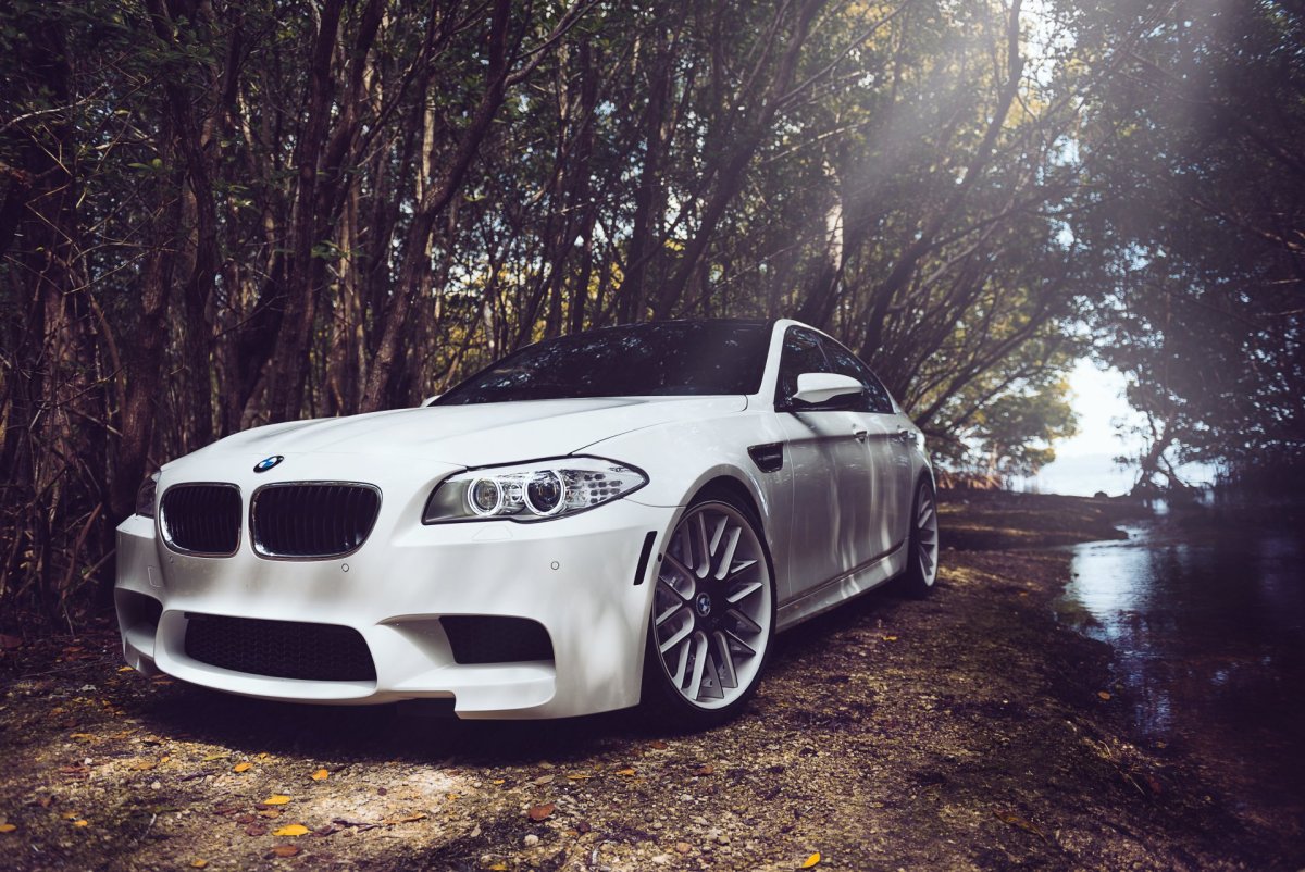 BMW f10 белая