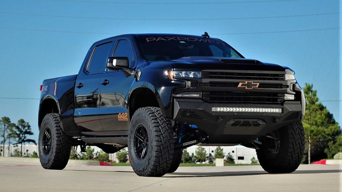 Chevrolet Silverado Jackal