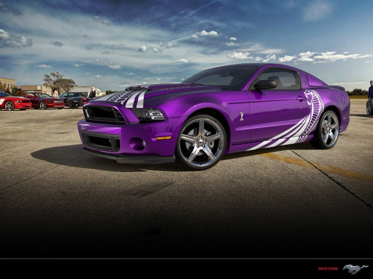 Мустанг gt 500 Shelby фиолетовый