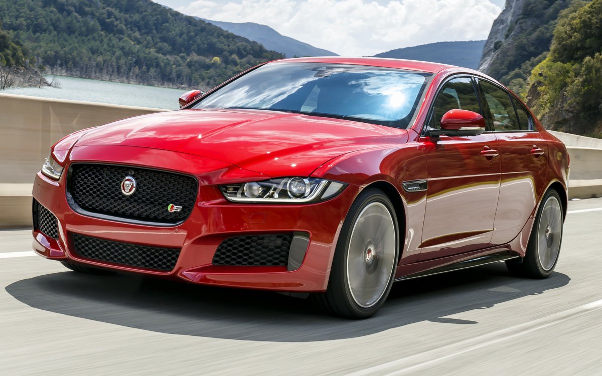 Jaguar XF 2018