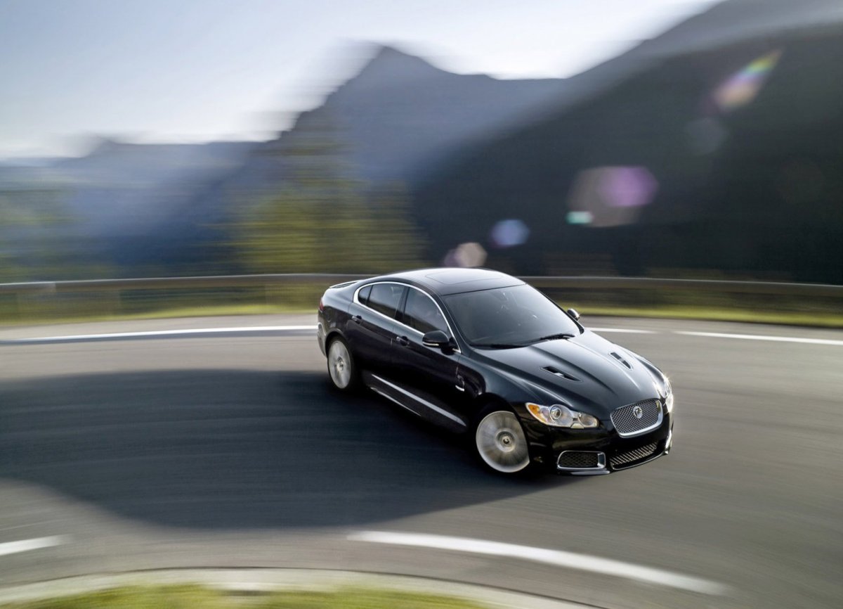 Jaguar XFR 2010