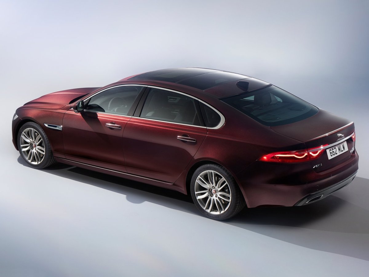 Jaguar XF 2020