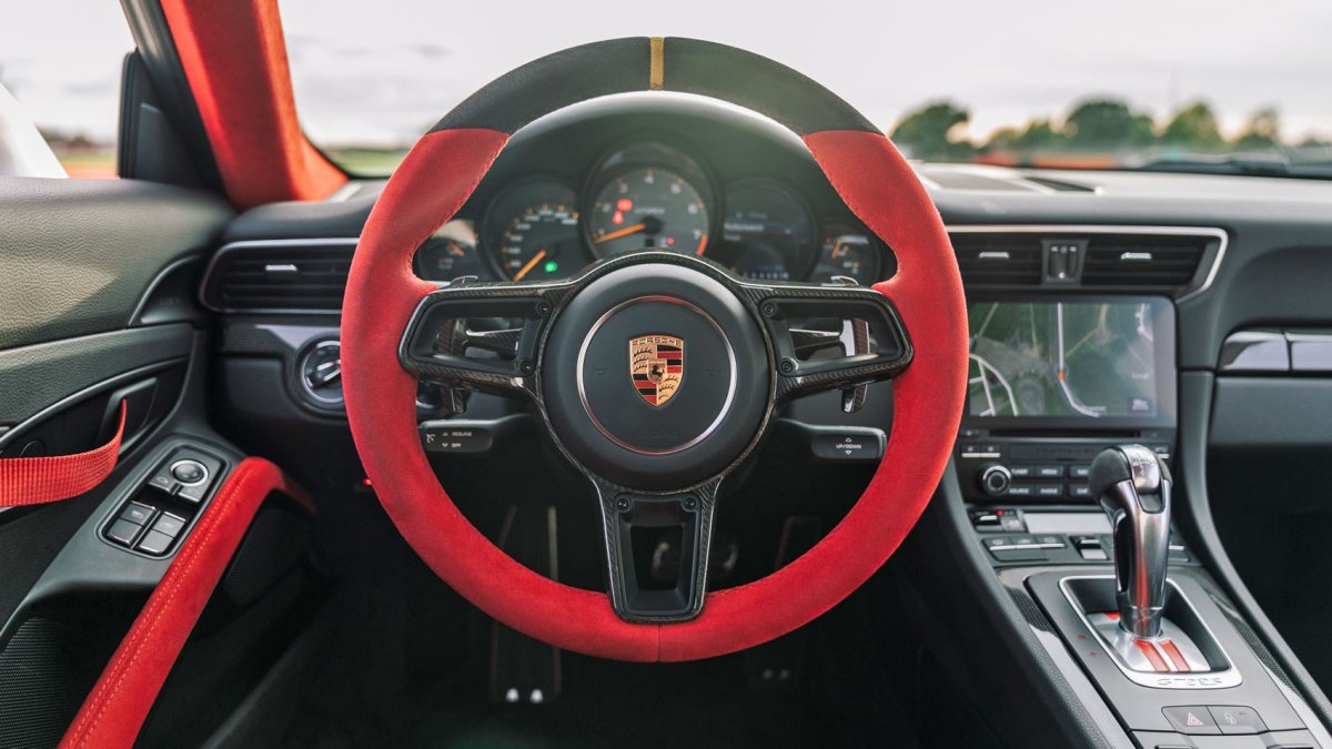 Porsche gt2 RS салон