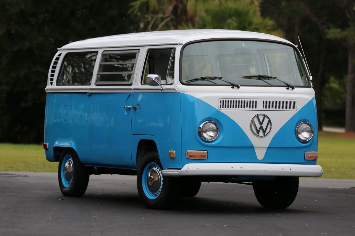 Автобус Volkswagen 1971 автобус