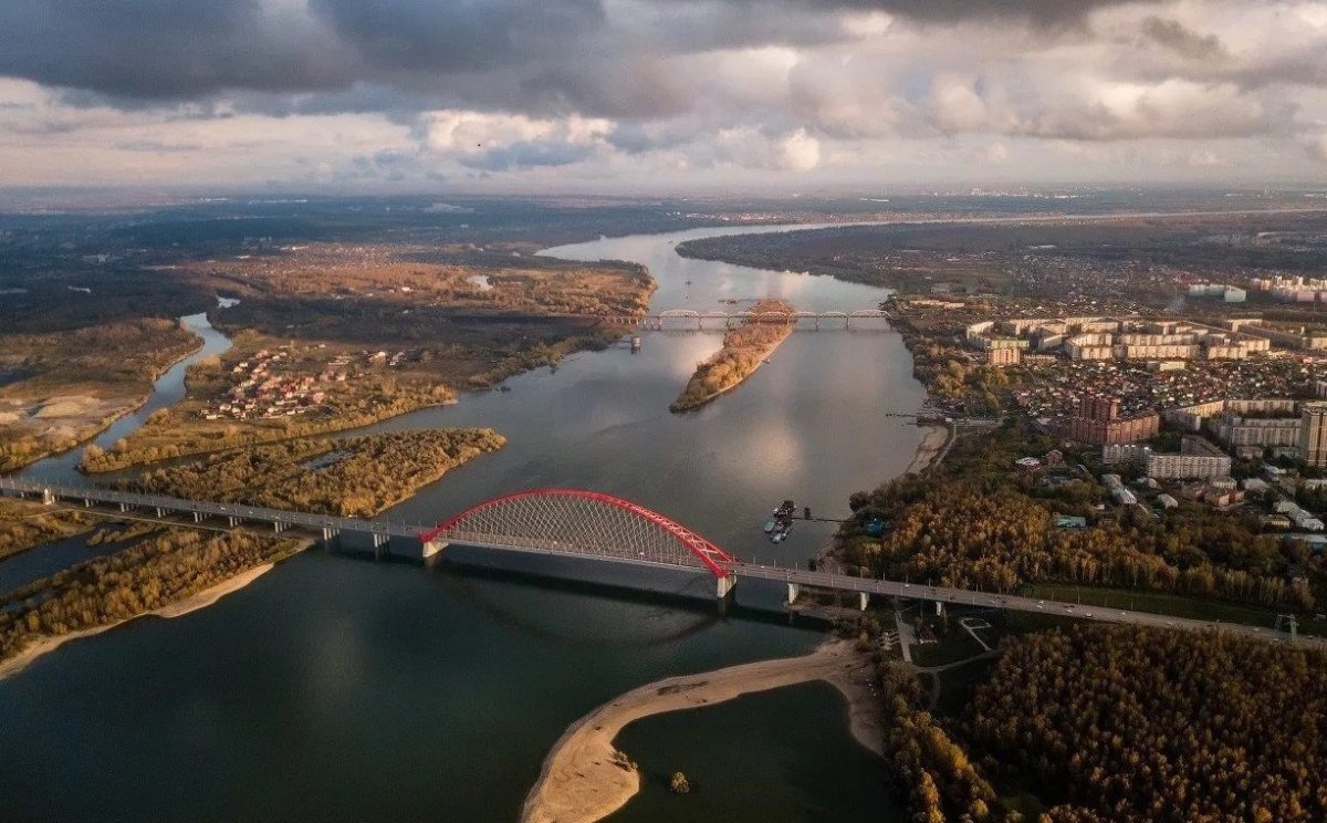 Город Новосибирск река Обь