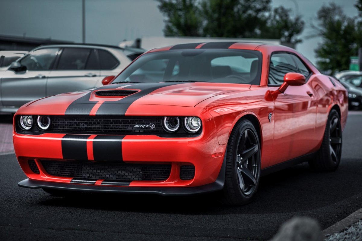 Dodge Challenger Хелкет