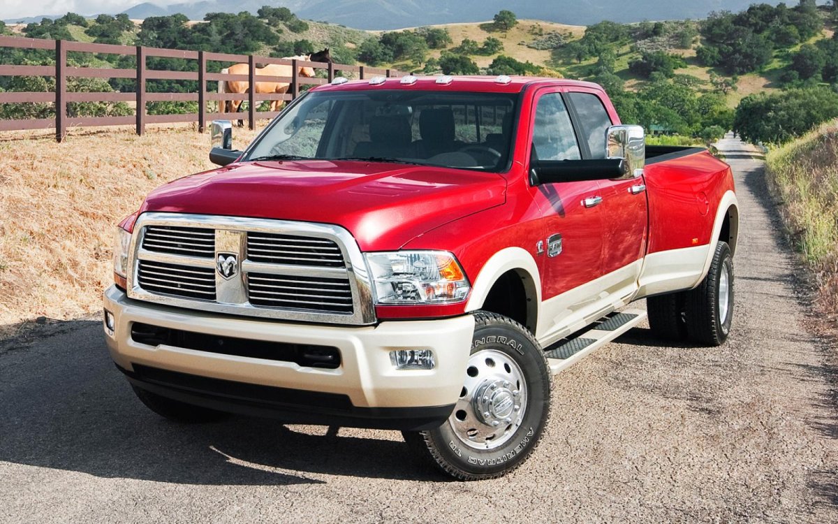 Dodge Ram 4000