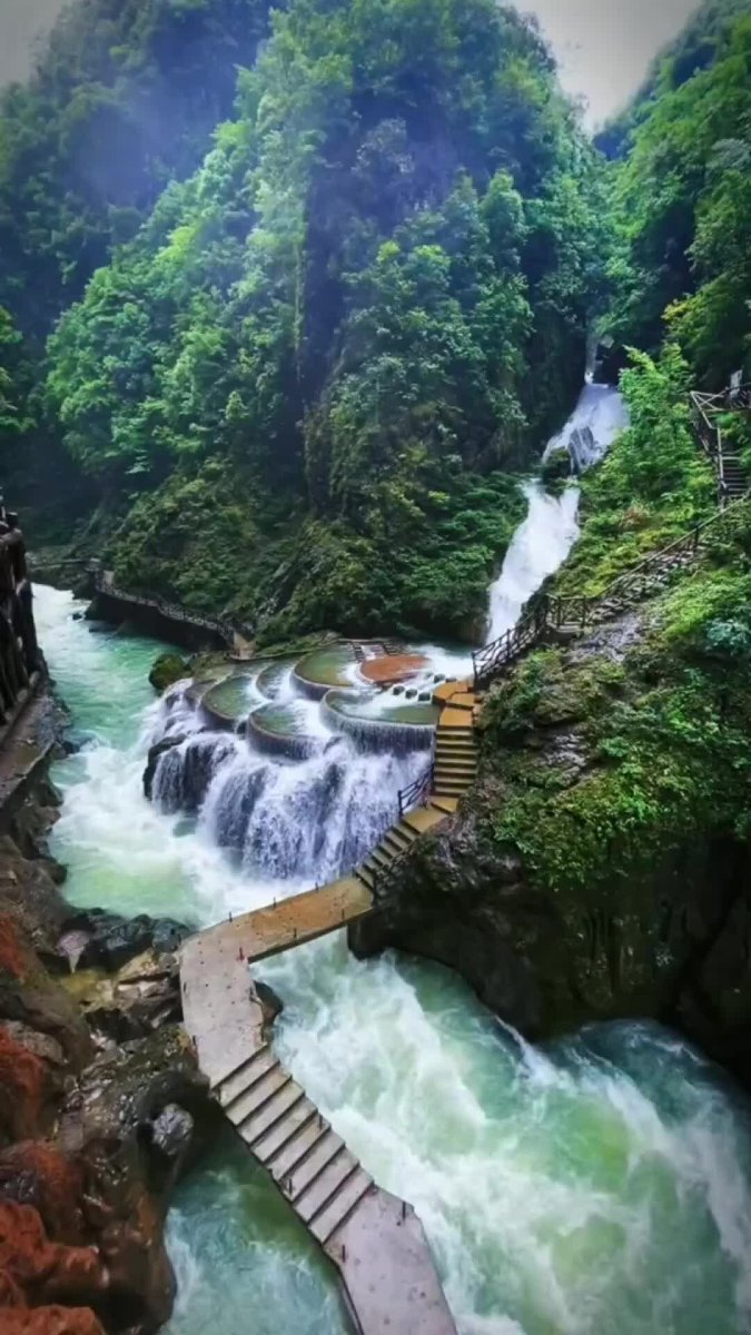 Водопады Дасара Вьетнам