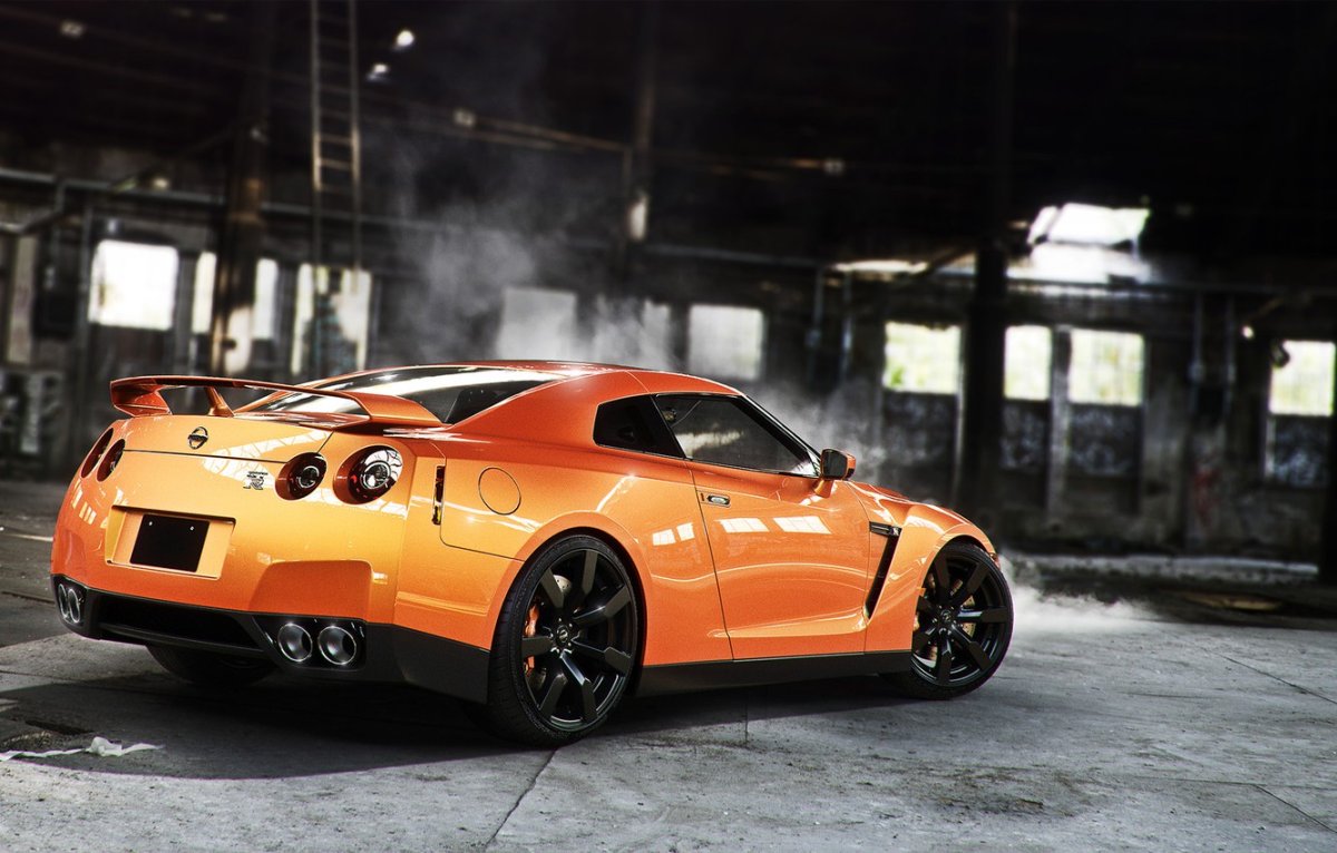 Nissan GTR Orange
